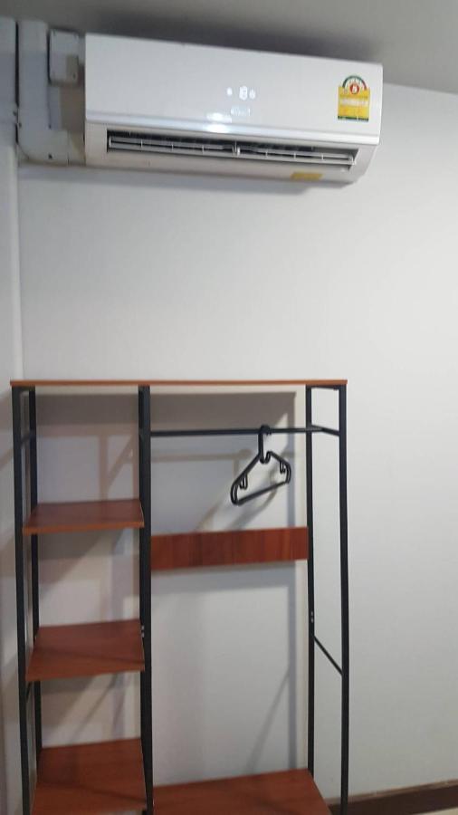 Snoozzze Hostel ใกล้รถไฟฟ้า ย่านบางรัก (Adults Only) バンコク都 エクステリア 写真